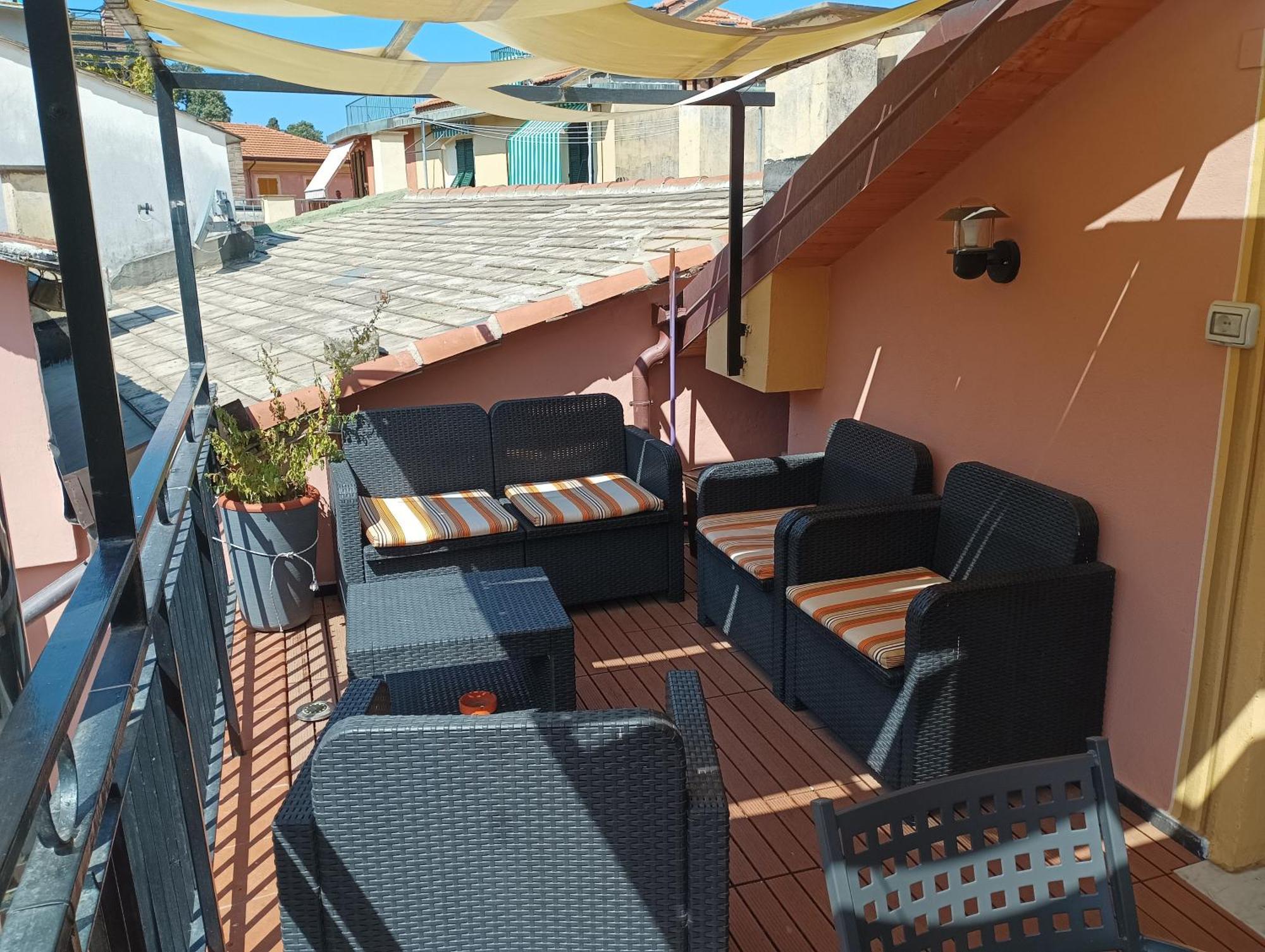 Delizioso Attico Con Ampio Terrazzo E Garage A Due Passi Dal Mare E Dalle Cinqueterre Lt-0485 Levanto Extérieur photo